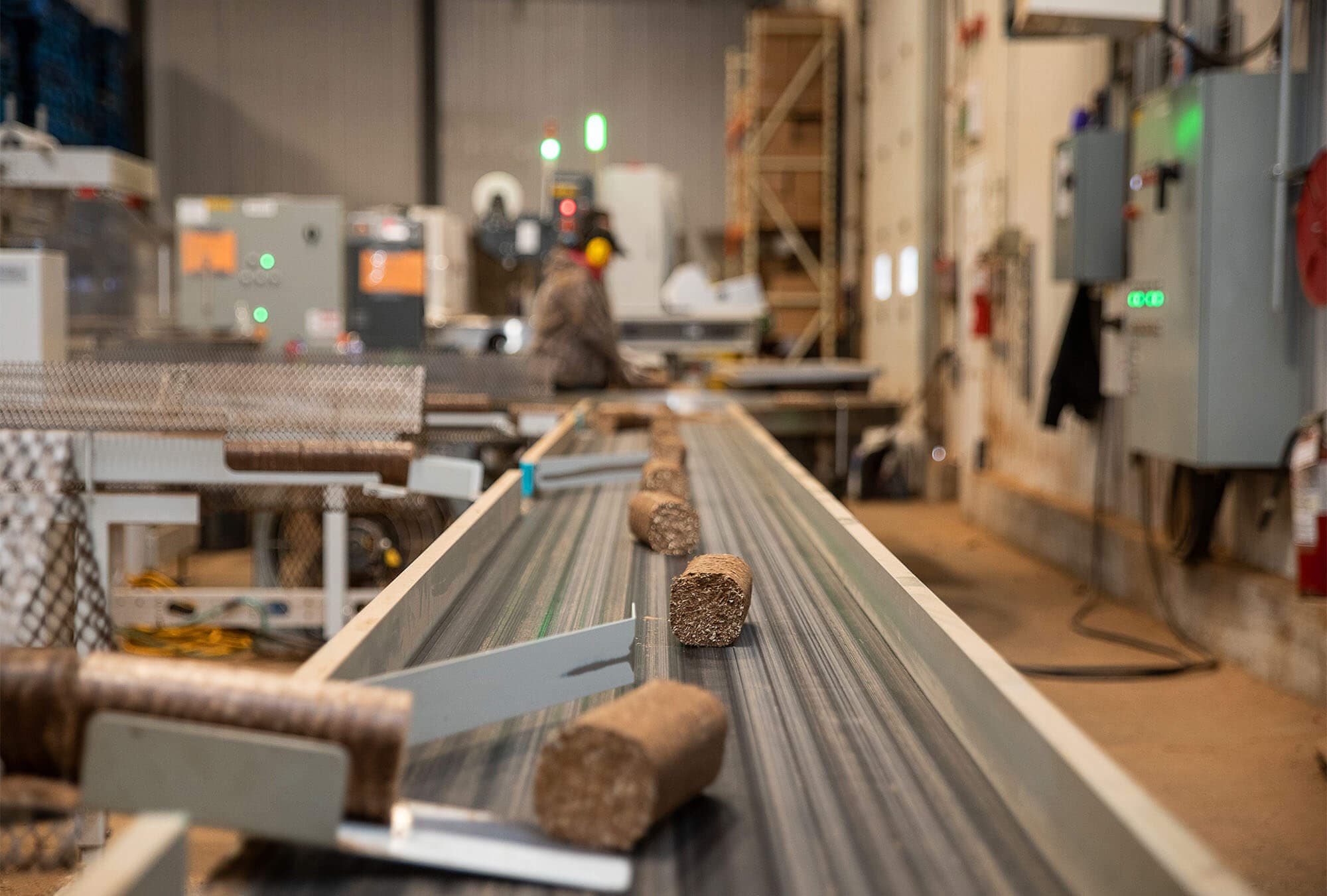 Usinage de composants bois pour mobilier